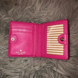 kate spade Bags - ✨ACCEPTING OFFERS✨Kate spade ♠️ wallet kate spade Bags - ✨ACCEPTING OFFERS✨Kate spade ♠️ wallet